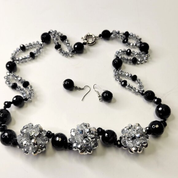 Clear Glass Crystal and Black Bead Necklace Set with Earrings - Picture 2 of 9